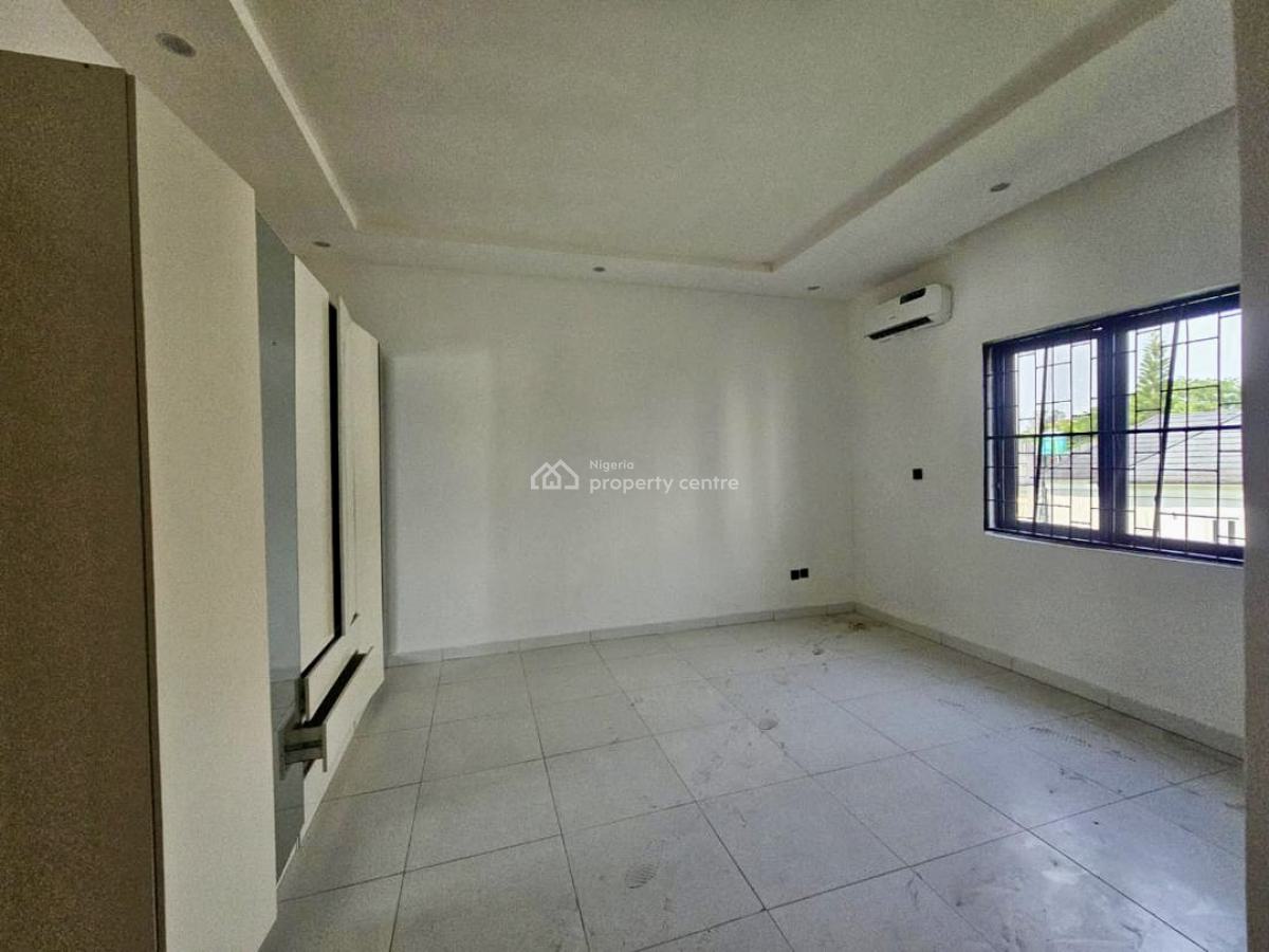 Well-maintained & Fully Serviced 4 Bedrooms Terraced Duplex with Bq, Pool, Old Ikoyi, Ikoyi, Lagos, Terraced Duplex for Rent