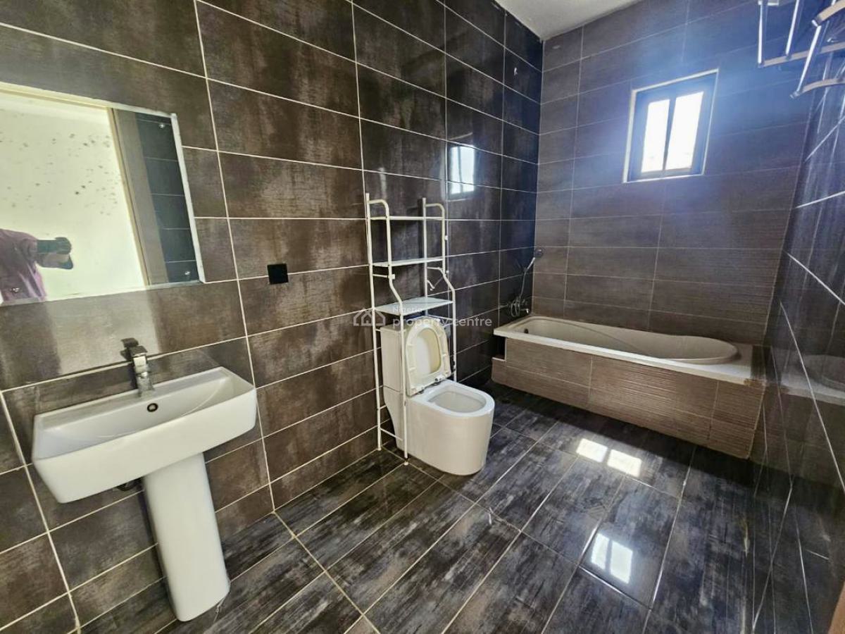 Well-maintained & Fully Serviced 4 Bedrooms Terraced Duplex with Bq, Pool, Old Ikoyi, Ikoyi, Lagos, Terraced Duplex for Rent