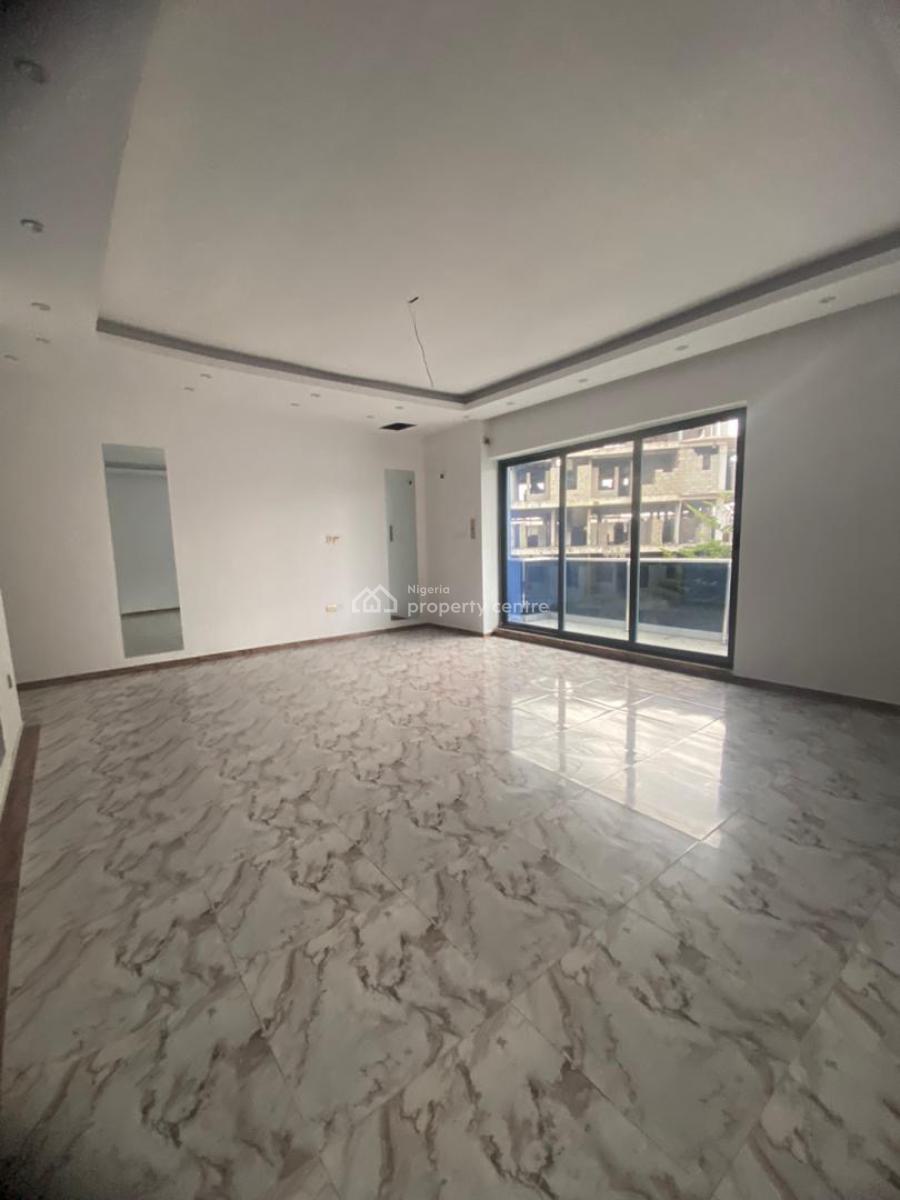 Executive Luxury Spacious 4 Bedroom Terrace Duplex, Off Freedom By Renee Supermarket, Lekki Phase 1, Lekki, Lagos, Flat / Apartment for Rent