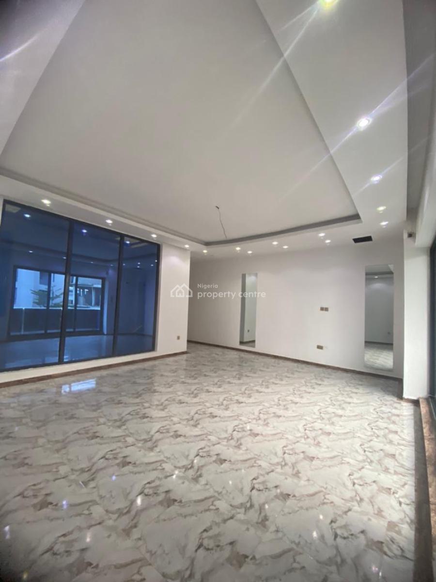 Executive Luxury Spacious 4 Bedroom Terrace Duplex, Off Freedom By Renee Supermarket, Lekki Phase 1, Lekki, Lagos, Flat / Apartment for Rent