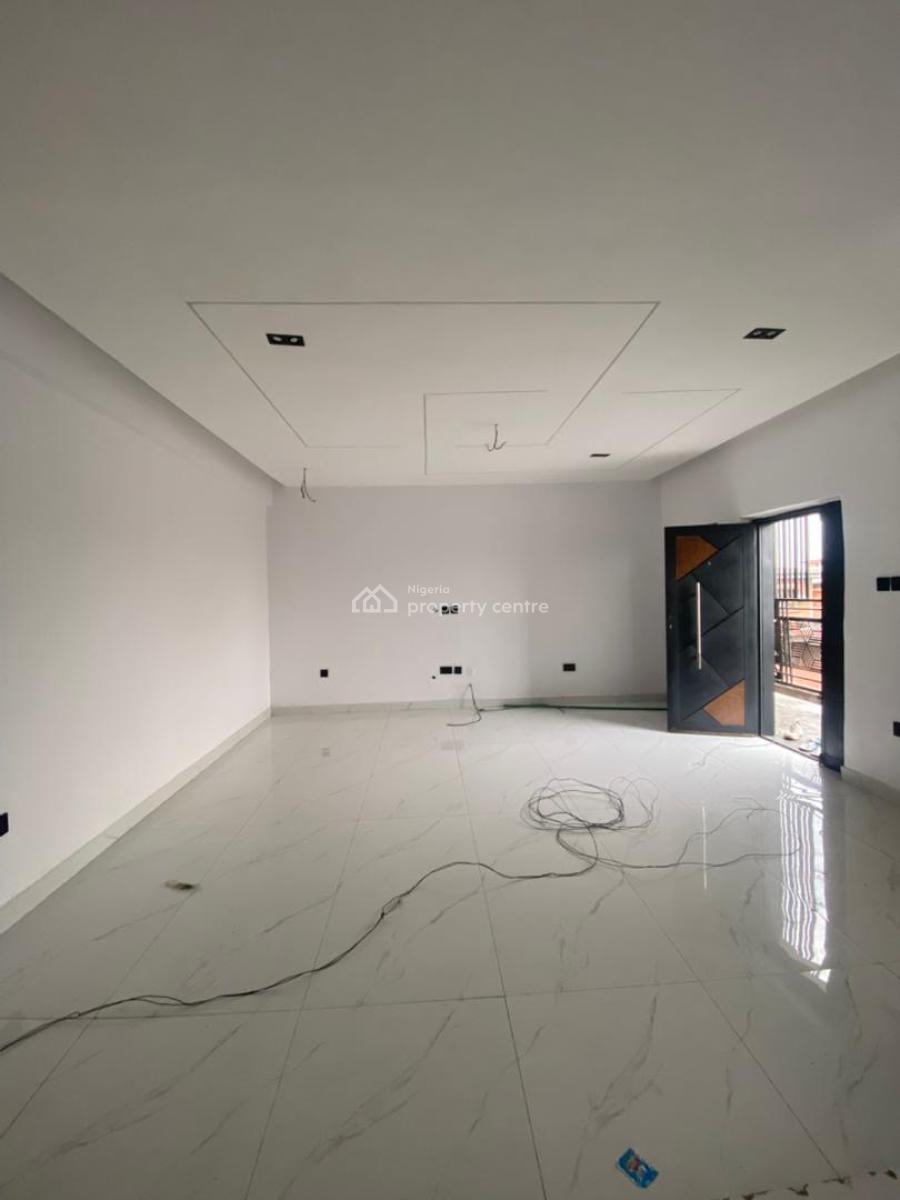 Newly Built Luxury Well Finished 3 Bedroom Apartment, Akoka, Yaba, Lagos, Flat / Apartment for Rent