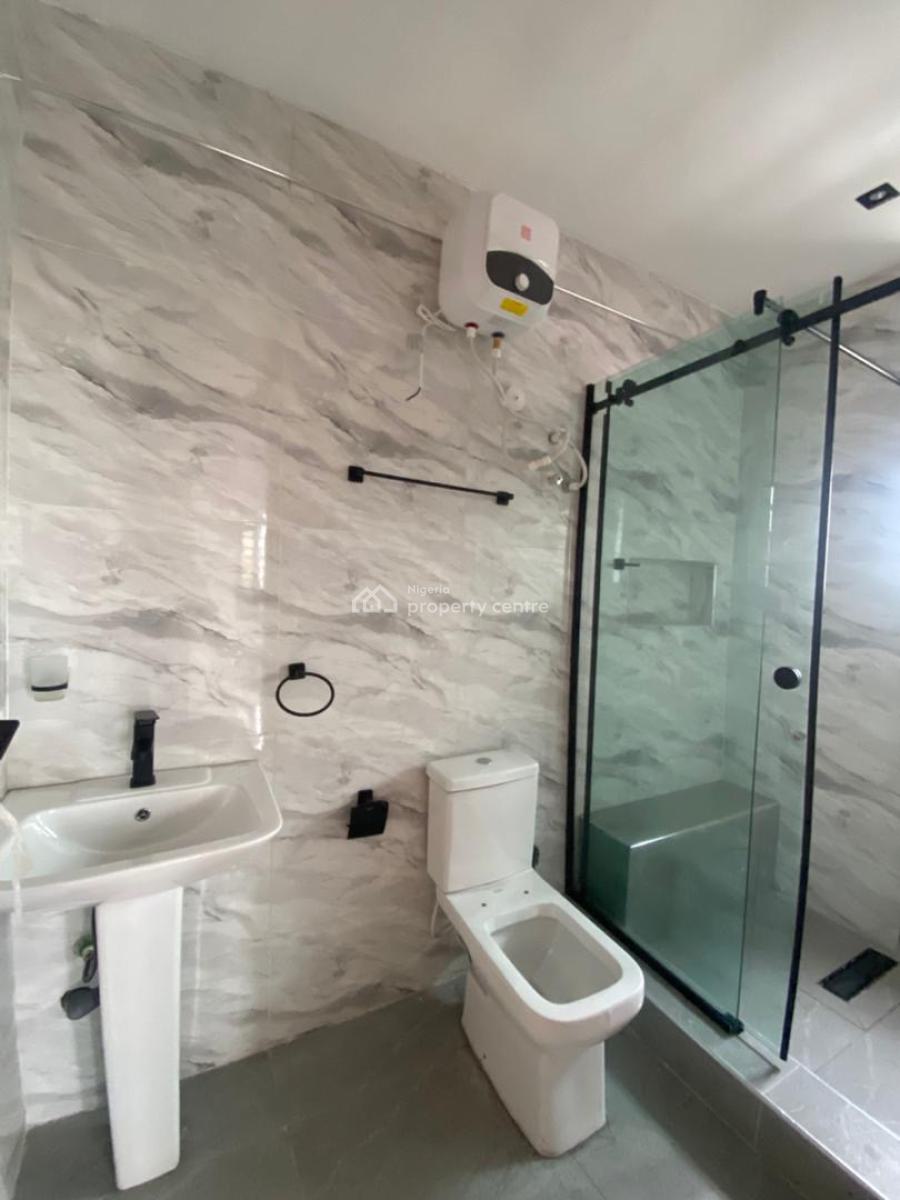 Newly Built Luxury Well Finished 3 Bedroom Apartment, Akoka, Yaba, Lagos, Flat / Apartment for Rent