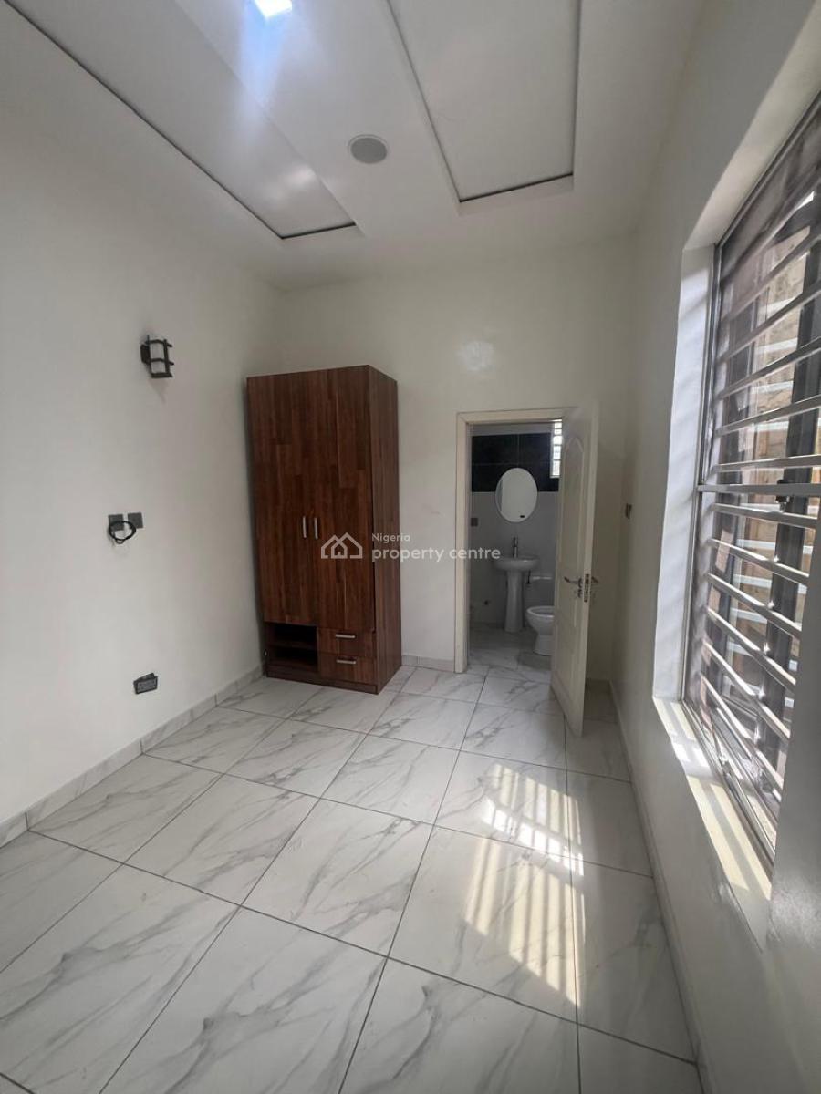 Nice and Spacious Single Rooms Upstairs, Lekki Conservatives Center, Lekki, Lagos, Self Contain (single Rooms) for Rent
