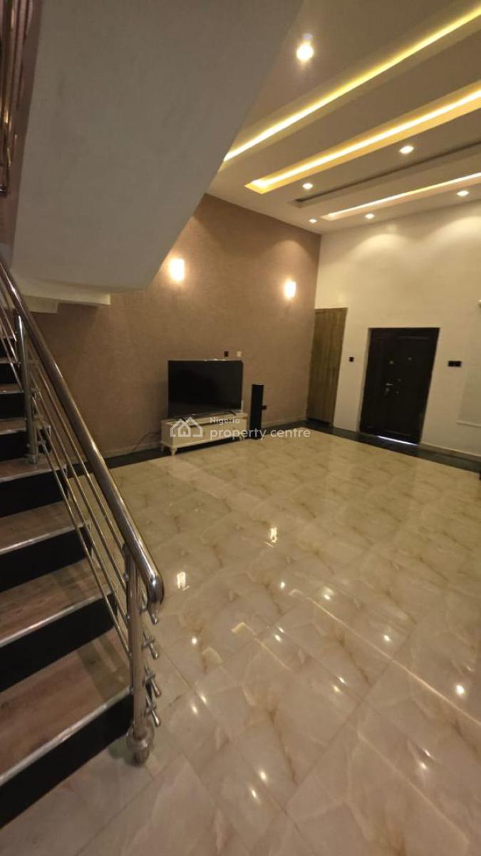 Furnished Semi-detached Duplex, Lare Adigun Gra, Ibadan, Oyo, Semi-detached Duplex for Sale