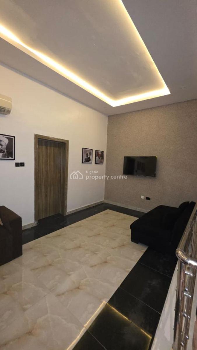 Furnished Semi-detached Duplex, Lare Adigun Gra, Ibadan, Oyo, Semi-detached Duplex for Sale