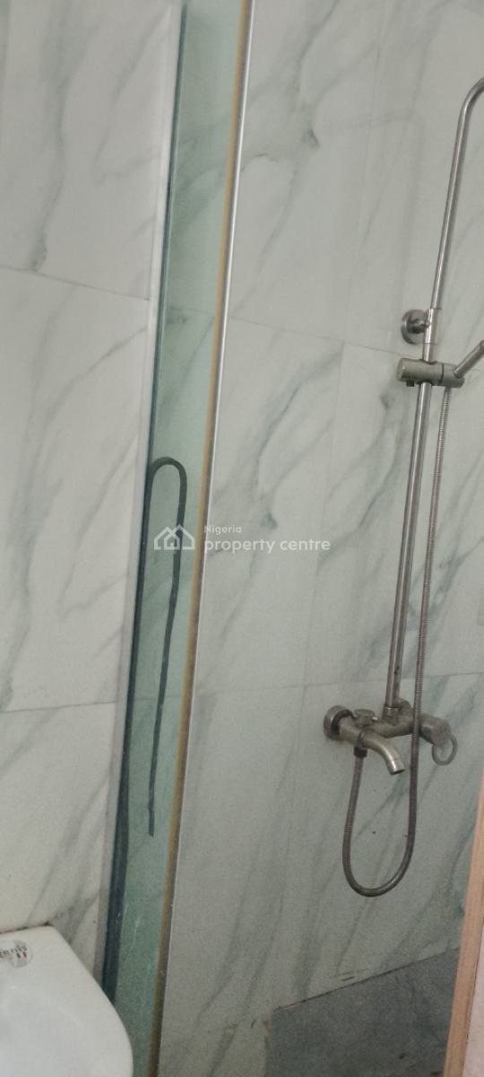 a Spacious Room, Chevron Alternative Route,tulip Heaven Estate, Lekki, Lagos, Self Contain (single Rooms) for Rent