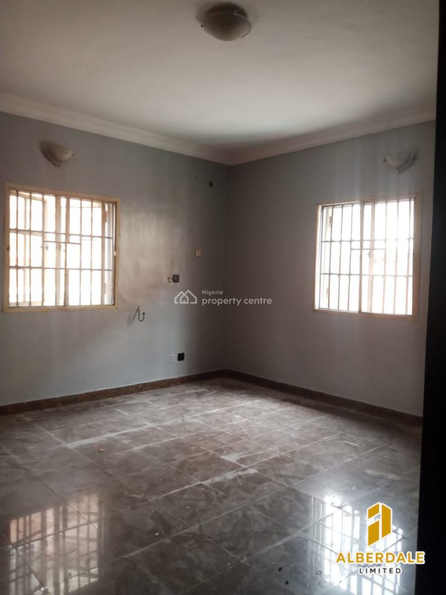 a Nicely Renovated 3-bedroom Flat, Gbagada, Lagos, Flat / Apartment for Rent