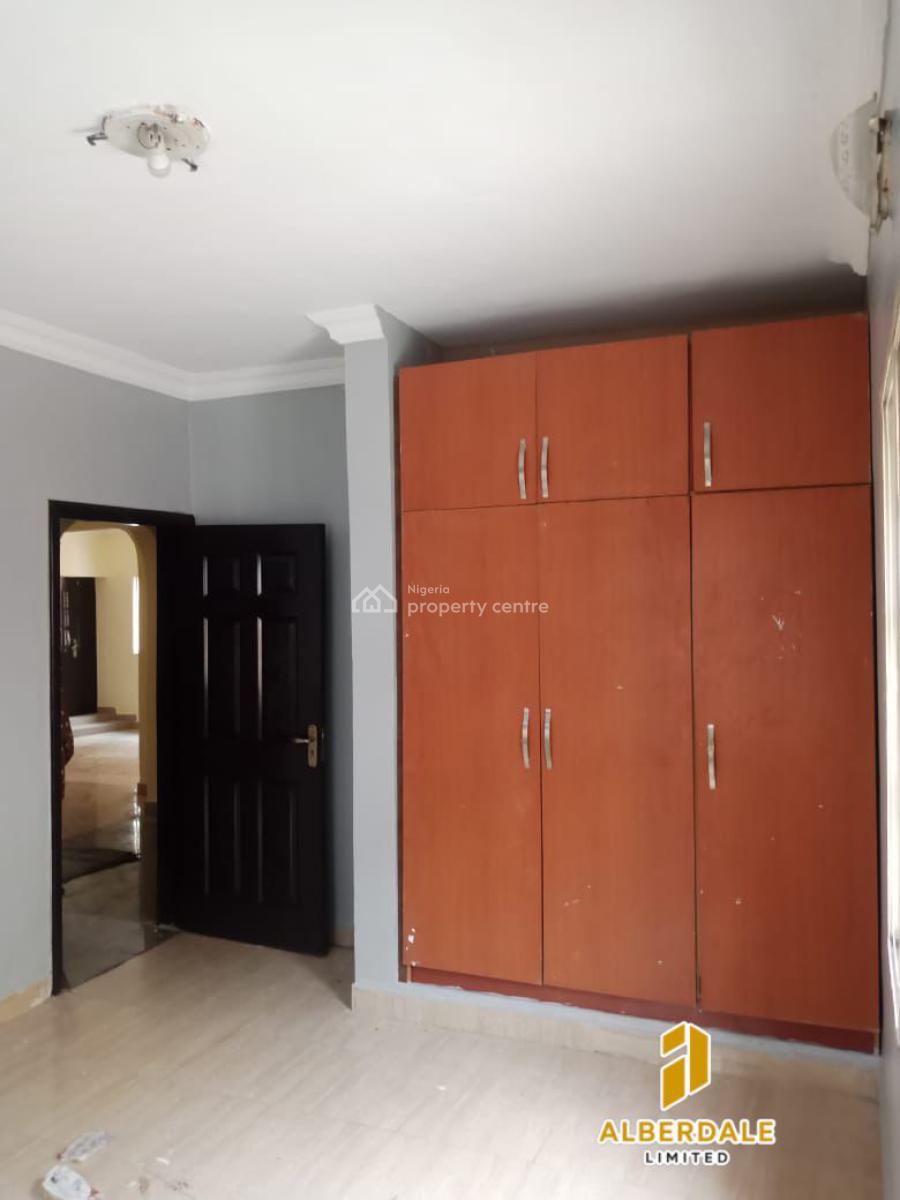 a Nicely Renovated 3-bedroom Flat, Gbagada, Lagos, Flat / Apartment for Rent