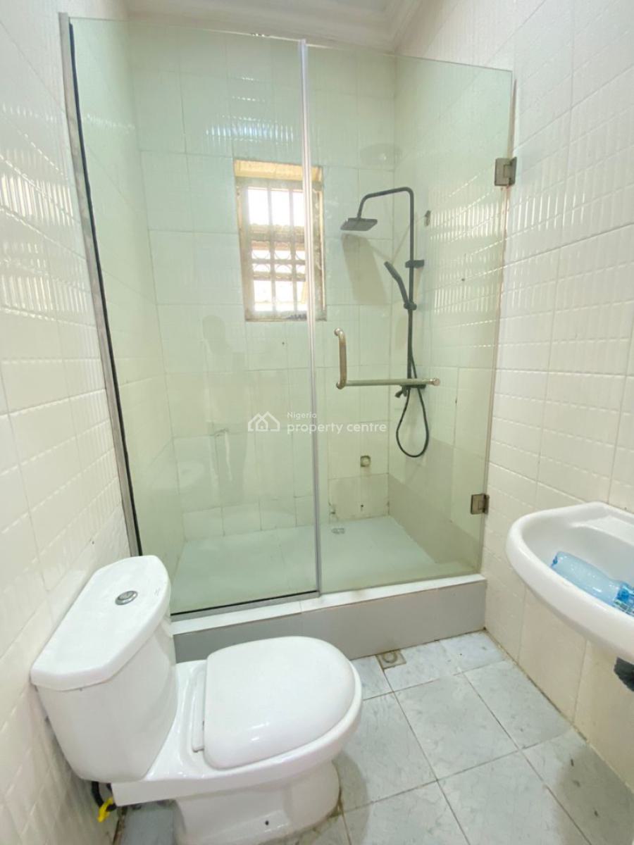 2 Bedroom Flat, Off Freedom Way, Lekki Phase 1, Lekki, Lagos, Flat / Apartment for Rent