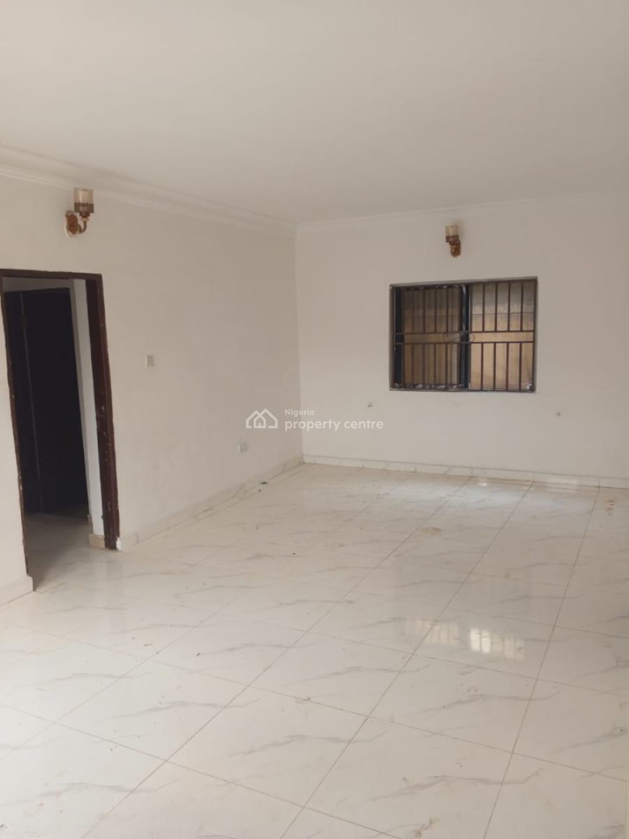 Three Bedrooms Flat, Ado Road, Ajah, Lagos, Flat / Apartment for Rent