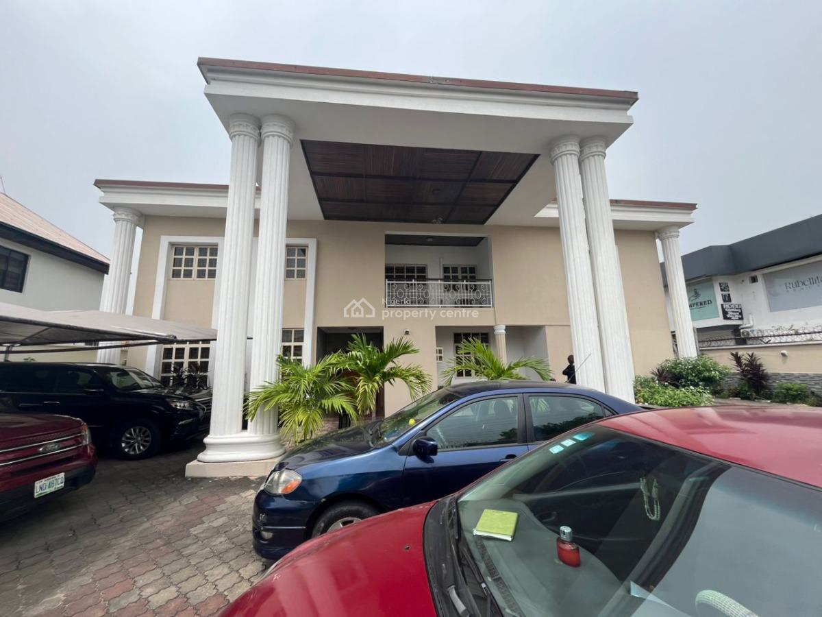 Spacious 5 Bedroom Detached Duplex with 2 Bqs, Lekki Phase 1, Lekki, Lagos, Detached Duplex for Rent