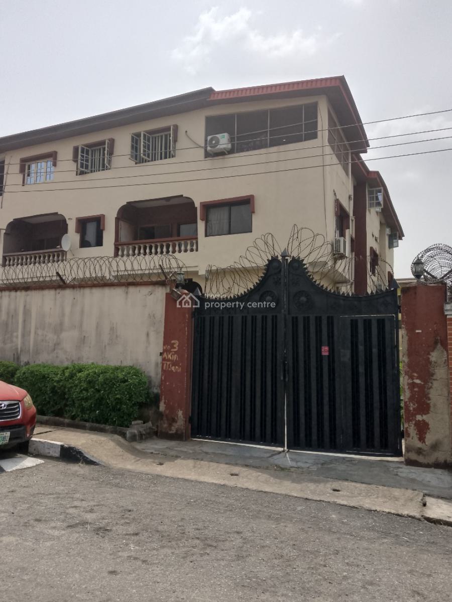 Block of 10 Flats, Magodo Gra Phase 2, Magodo, Lagos, Block of Flats for Sale