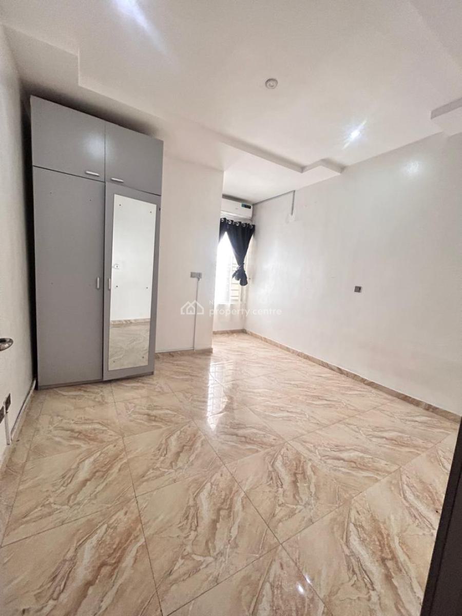 Fully  Serviced 1 Bedroom  Apartment  with 24 Hours Power, Orchid  Road, Lekki, Lagos, Self Contain (single Rooms) for Rent