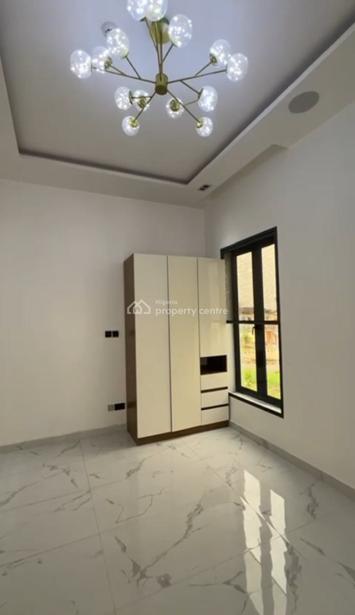Beautifully Designed 5 Bedrooms Fully Detached with 2 Boys Quarter, Pinnock Phase 3, Ikate, Lekki, Lagos, Detached Duplex for Sale