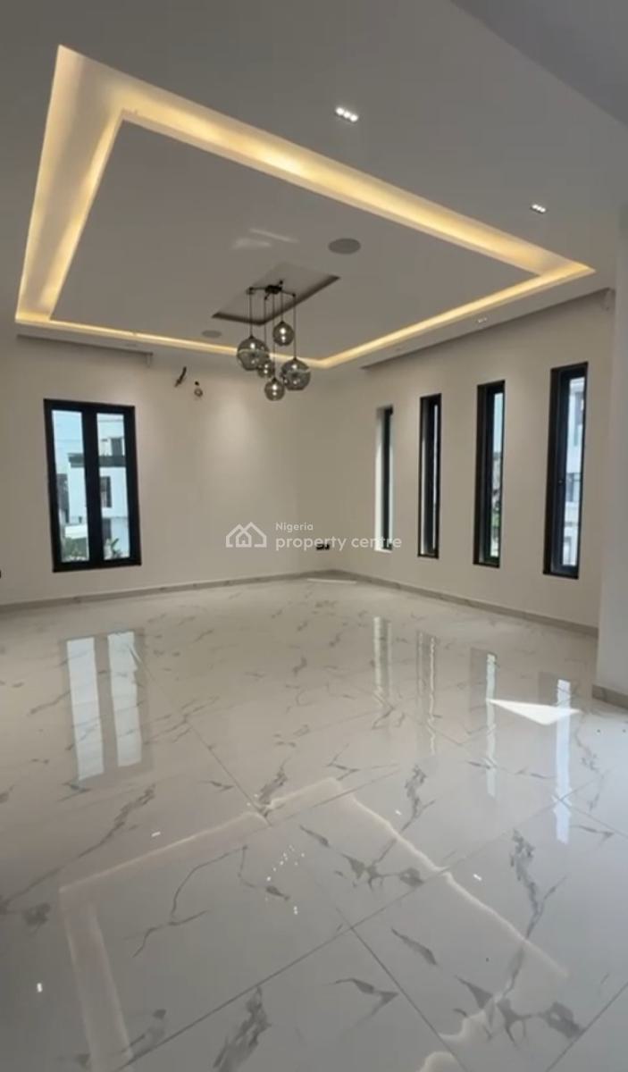 Beautifully Designed 5 Bedrooms Fully Detached with 2 Boys Quarter, Pinnock Phase 3, Ikate, Lekki, Lagos, Detached Duplex for Sale