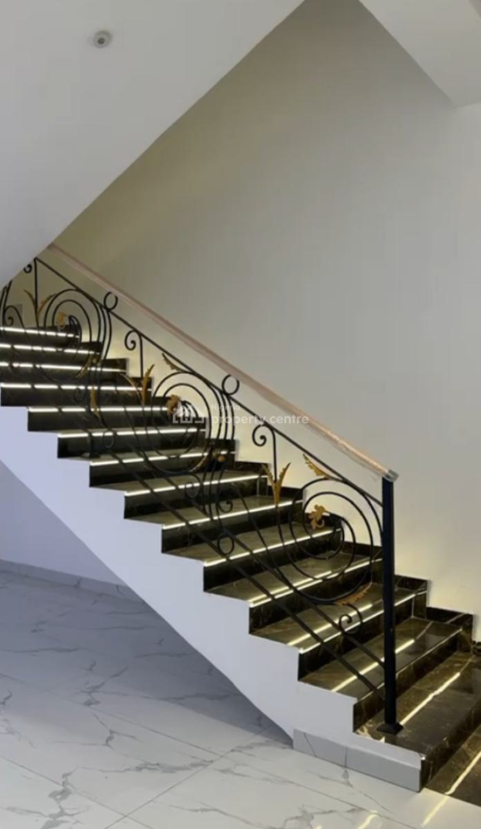 Beautifully Designed 5 Bedrooms Fully Detached with 2 Boys Quarter, Pinnock Phase 3, Ikate, Lekki, Lagos, Detached Duplex for Sale