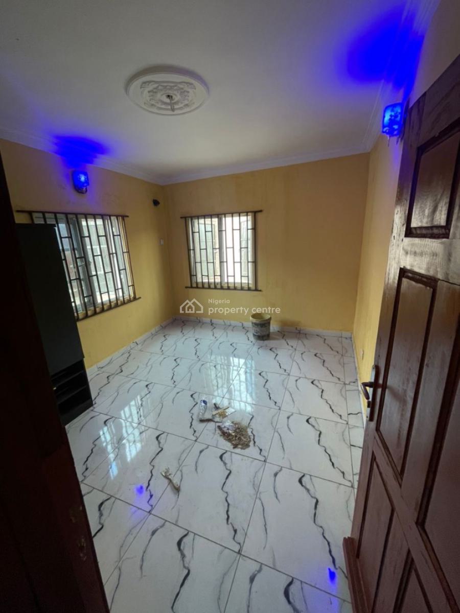 Decent Renovated 2 Bedroom Ground Flat, Mende, Maryland, Lagos, House for Rent