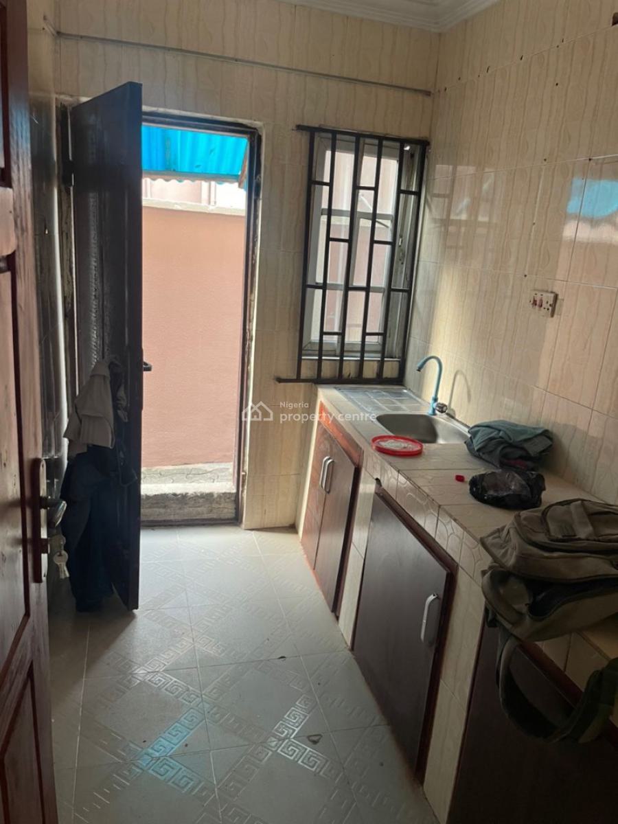 Decent Renovated 2 Bedroom Ground Flat, Mende, Maryland, Lagos, House for Rent