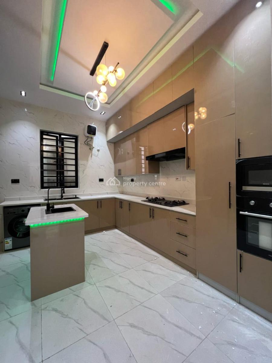 Spacious 2-bedroom Apartment, Oniru, Victoria Island (vi), Lagos, Flat / Apartment for Rent