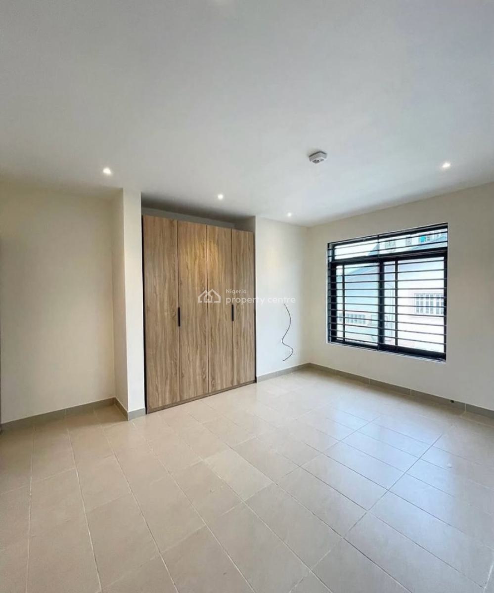 Spacious 2-bedroom Apartment, Oniru, Victoria Island (vi), Lagos, Flat / Apartment for Rent