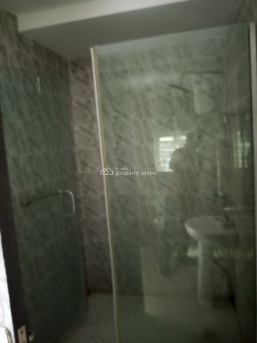 Newly Refurbished 3 Bedrooms Spacious Luxury Apartment, Hopeville Estate, Sangotedo, Ajah, Lagos, Flat / Apartment for Rent