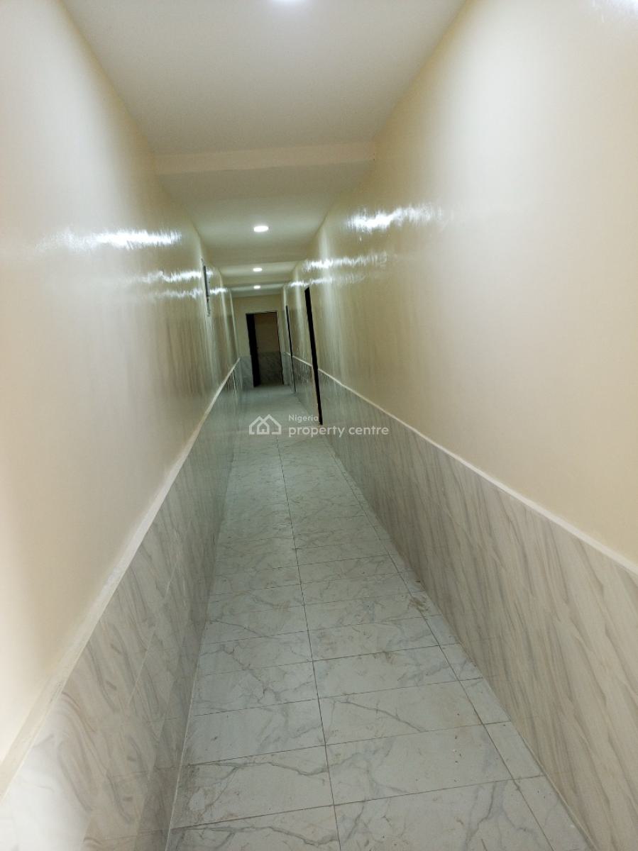 Newly Refurbished 3 Bedrooms Spacious Luxury Apartment, Hopeville Estate, Sangotedo, Ajah, Lagos, Flat / Apartment for Rent