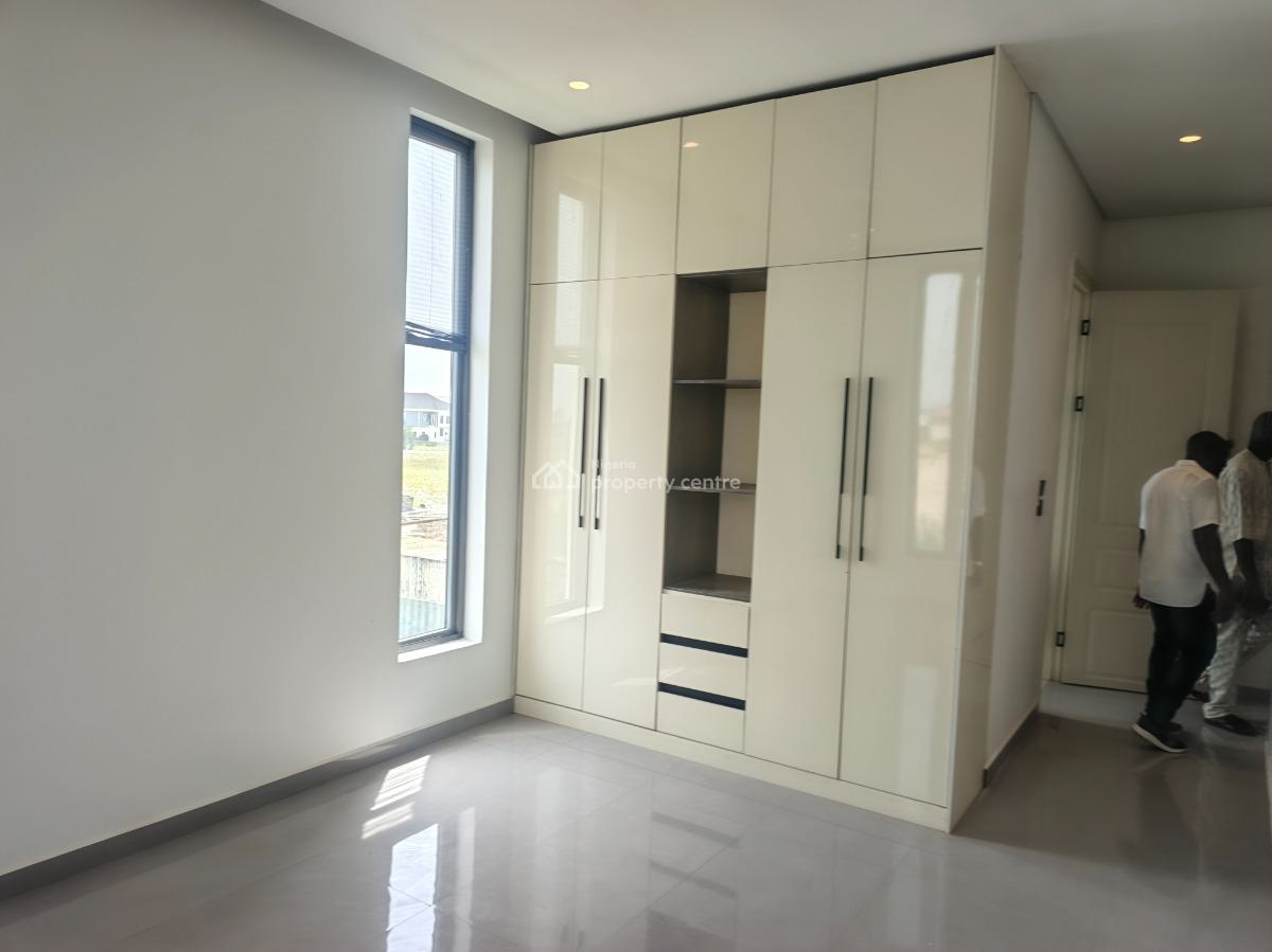 Luxury 5 Bedroom Duplex with Bq, Cinema & Pool, Cowrie Creek Estate, Osapa, Lekki, Lagos, Semi-detached Duplex for Sale