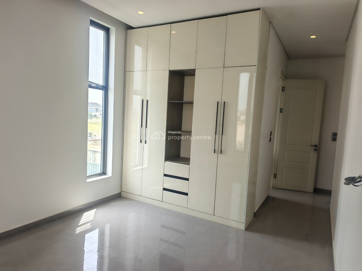 Luxury 5 Bedroom Duplex with Bq, Cinema & Pool, Cowrie Creek Estate, Osapa, Lekki, Lagos, Semi-detached Duplex for Sale