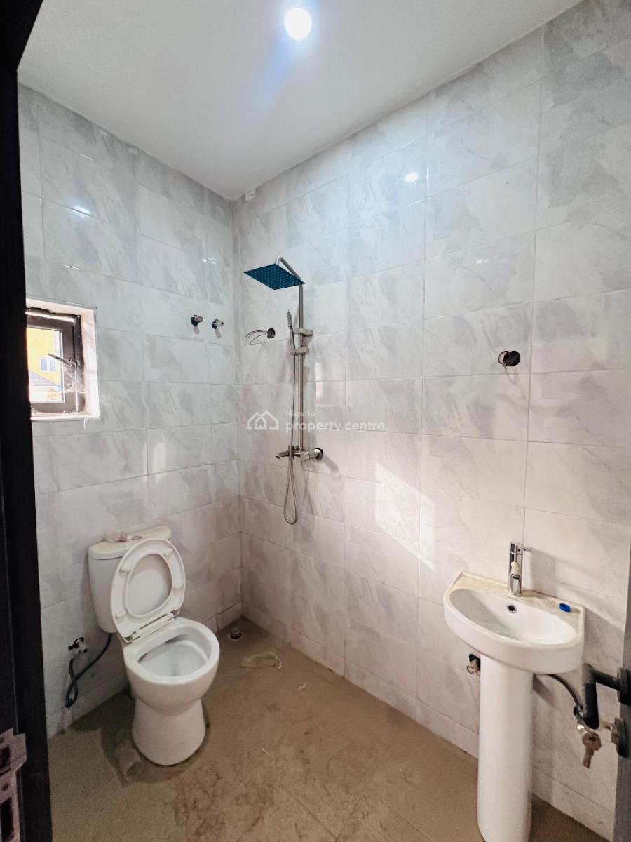 3 Bedroom Flat, Jahi, Abuja, Block of Flats for Sale