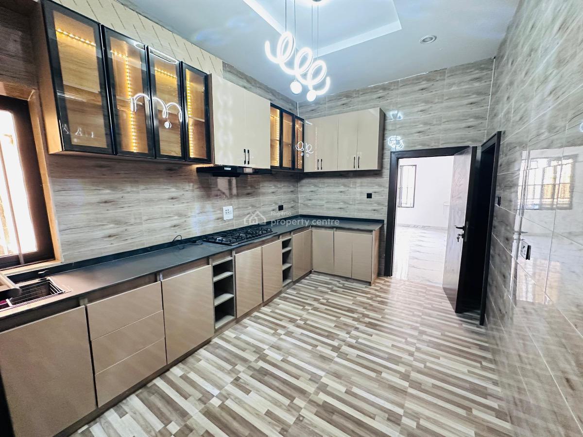 4 Bedroom Semi-detached Duplex with Bq, Prince Ebeano, Gaduwa, Abuja, Semi-detached Duplex for Sale