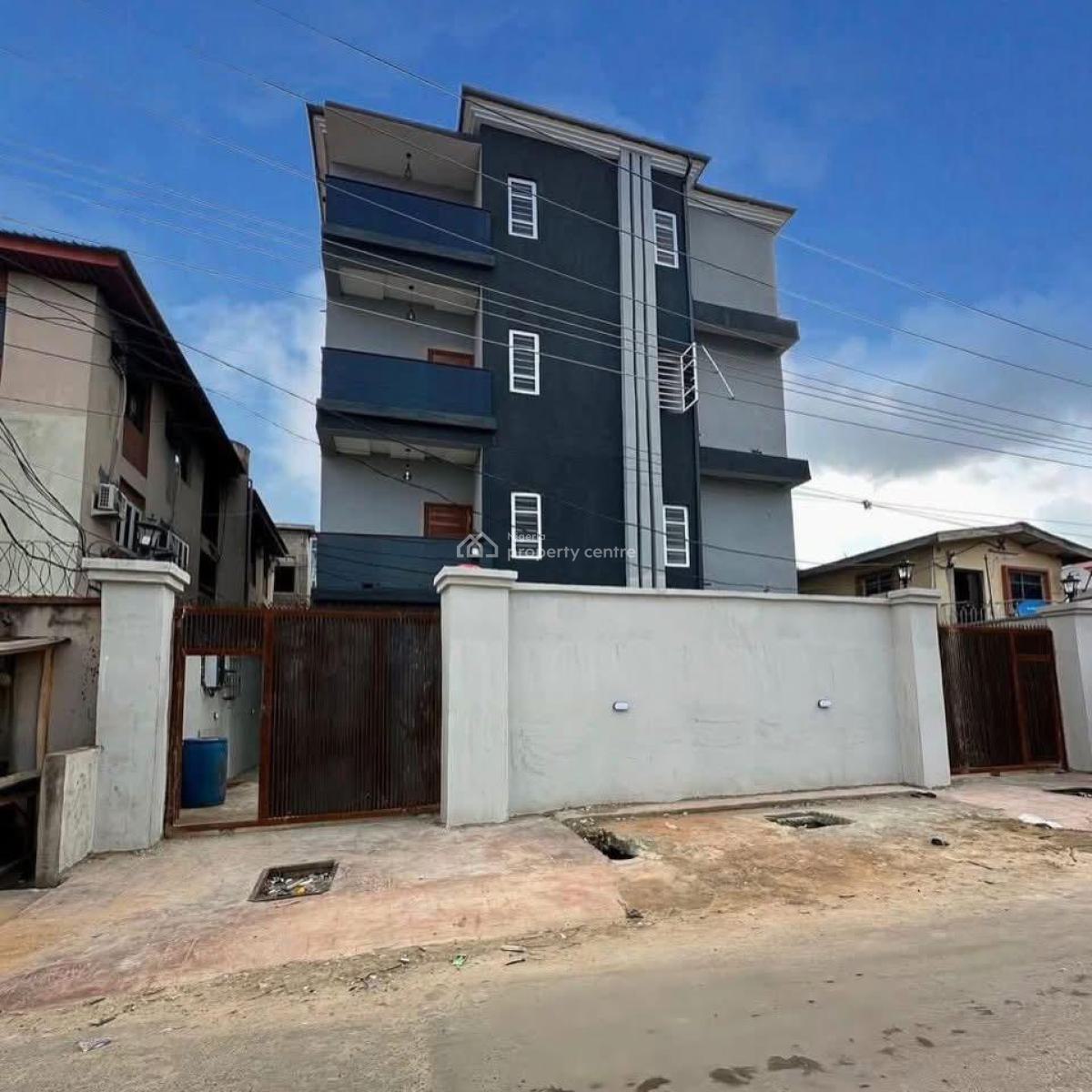 Lovely 2 Bedroom Apartment, Ikeja, Lagos, Flat / Apartment for Sale