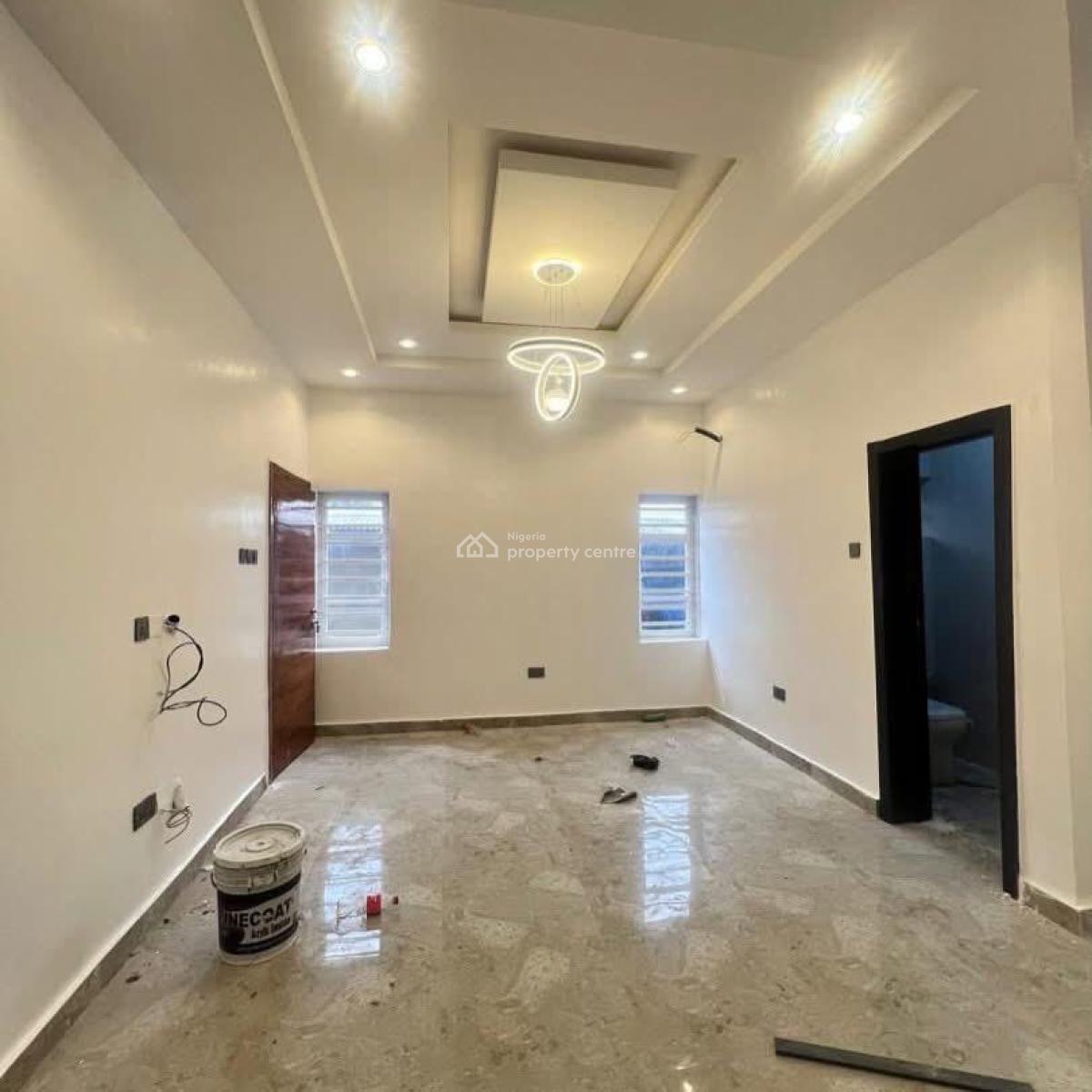 Lovely 2 Bedroom Apartment, Ikeja, Lagos, Flat / Apartment for Sale