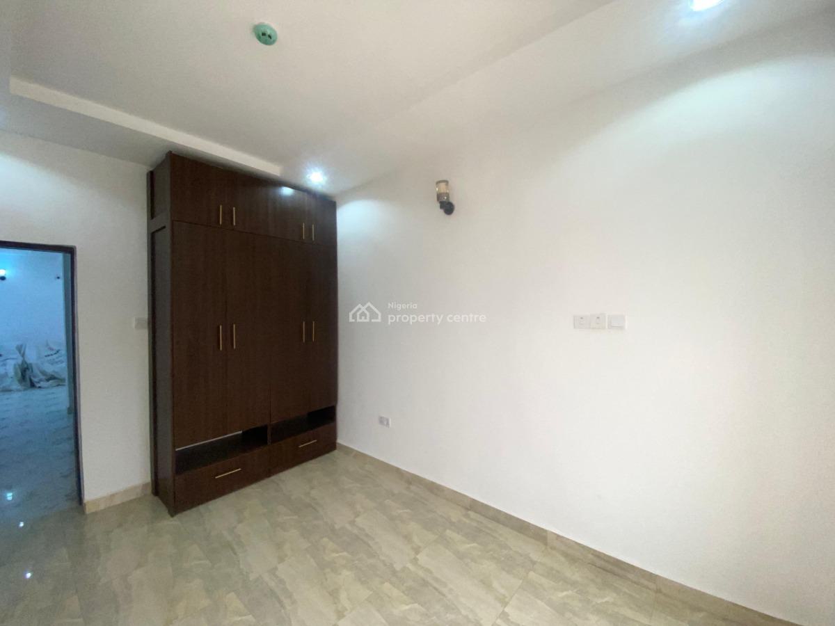 Newly-built 3 Bedroom Apartment, Wuye, Abuja, Flat / Apartment for Sale