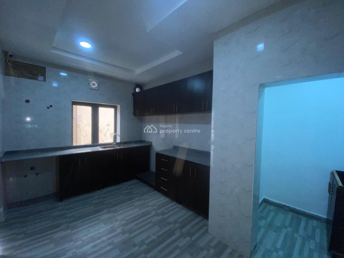 Newly-built 3 Bedroom Apartment, Wuye, Abuja, Flat / Apartment for Sale