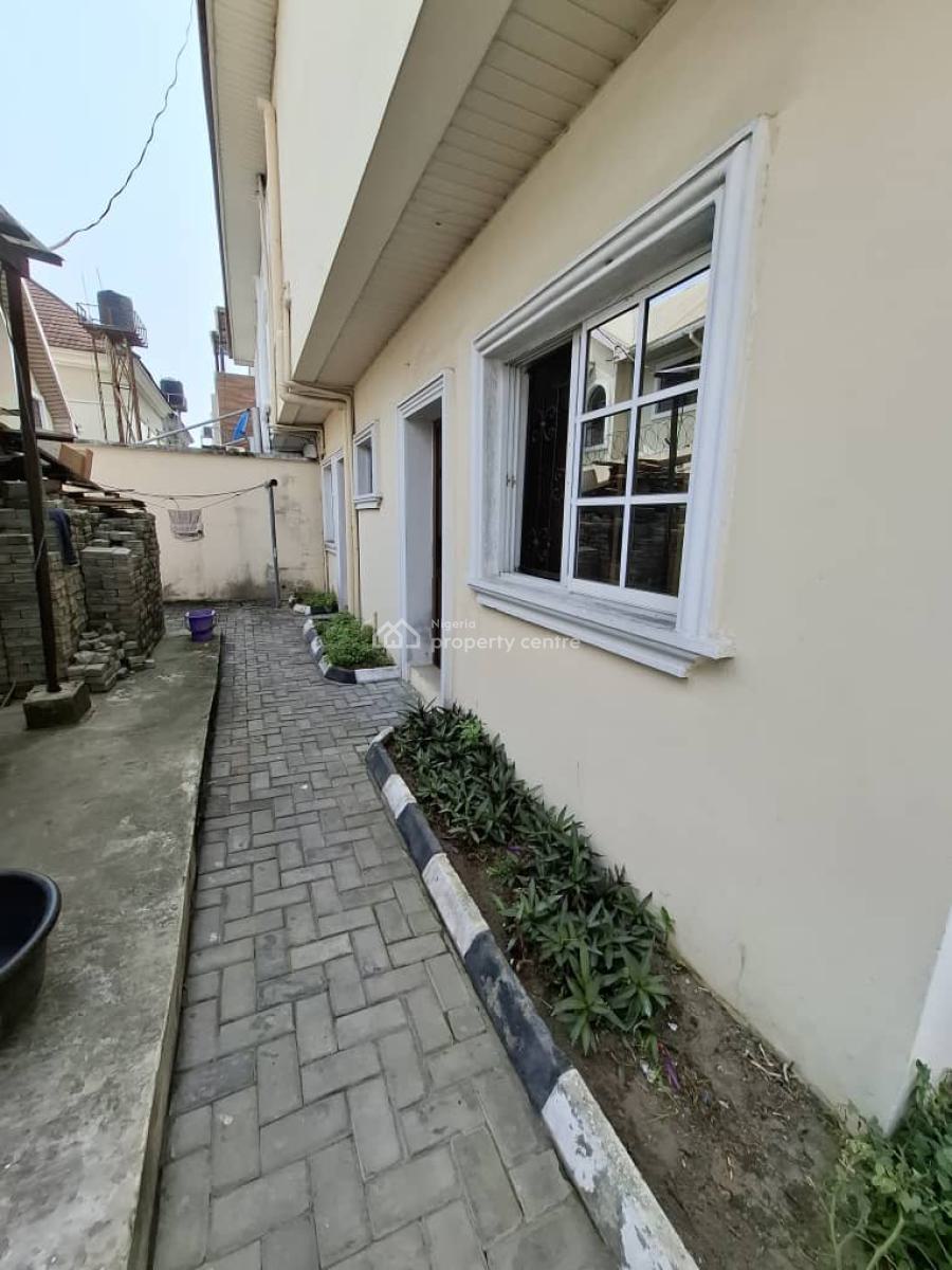 Spacious Self Contain Available, Lekki Phase 1, Lekki, Lagos, Self Contain (single Rooms) for Rent