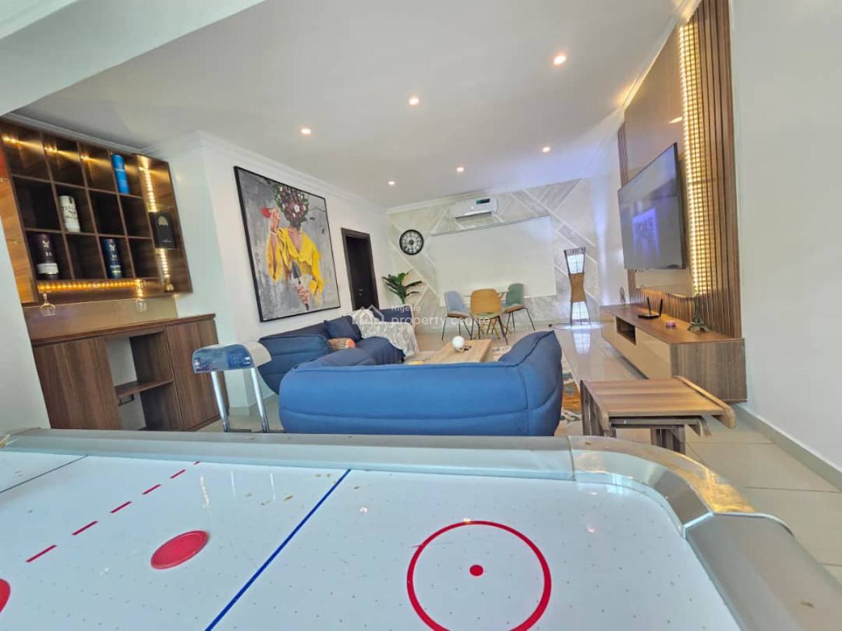 Exquisite 1 Bedroom Apartment, Glovers, Ikoyi, Lagos, Mini Flat (room and Parlour) Short Let