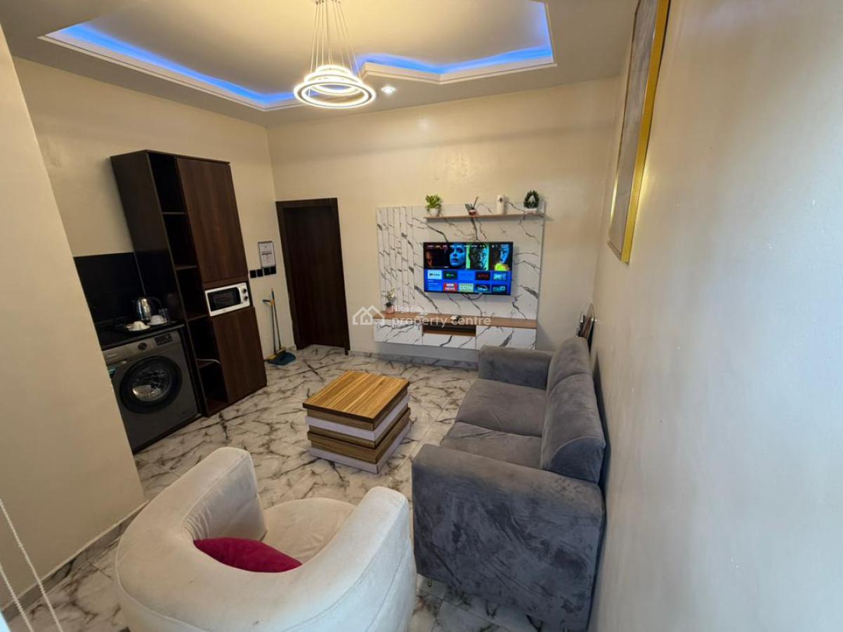 1 Bedroom Luxury Apartment, 4 Gbemisola Close, Vintage Estate, Sangotedo, Ajah, Lagos, Flat / Apartment Short Let