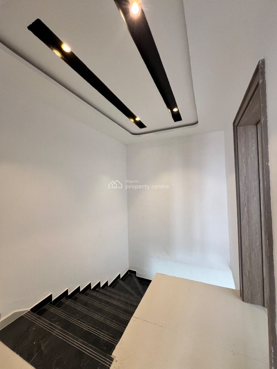 Brand New 2 Bedroom Maisonette with Pool, Lekki Phase 1, Lekki, Lagos, Flat / Apartment for Sale