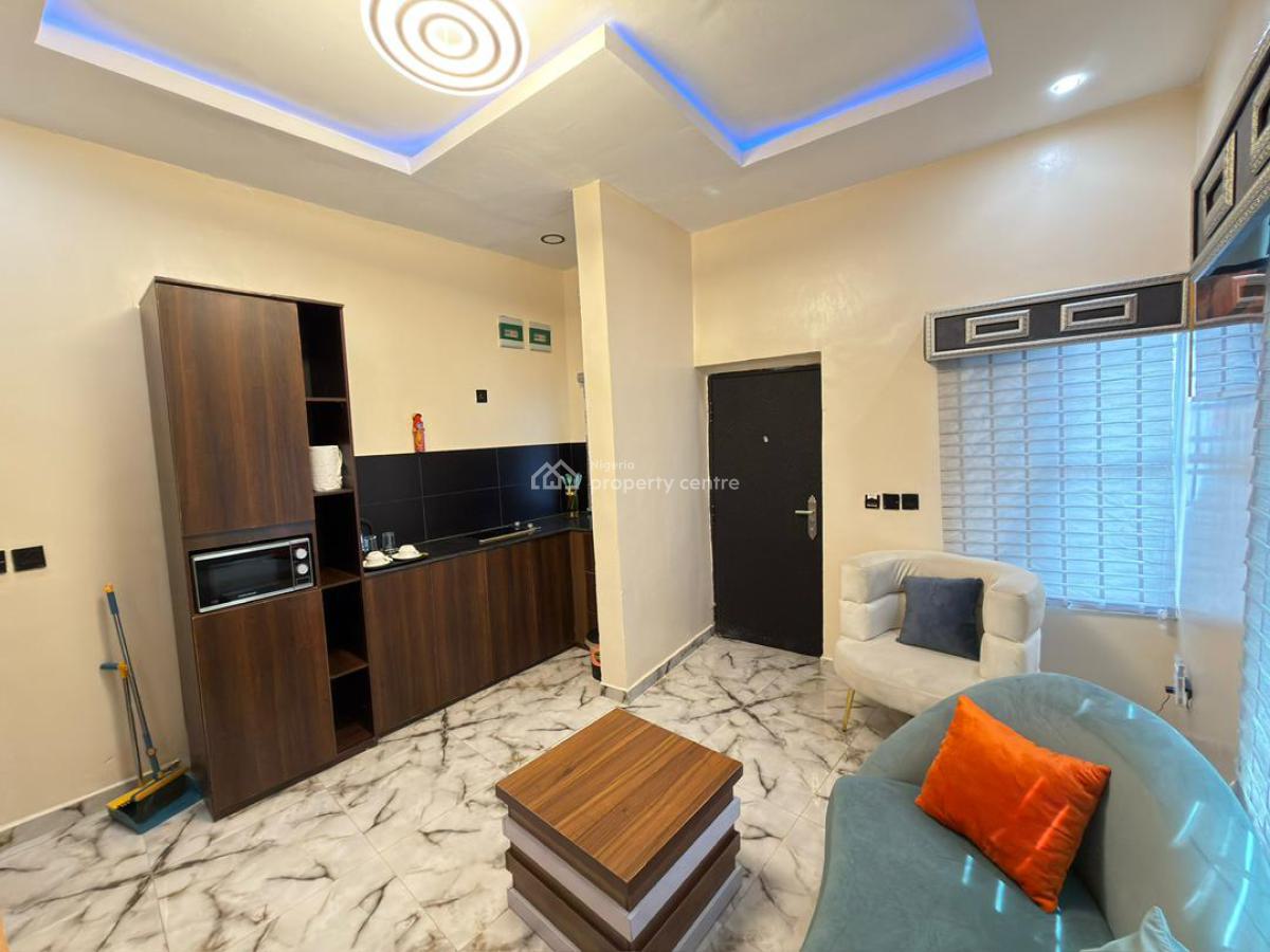 1 Bedroom Luxury Apartment, Gbemisola Close, Vintage Estate, Sangotedo, Ajah, Lagos, Mini Flat (room and Parlour) Short Let