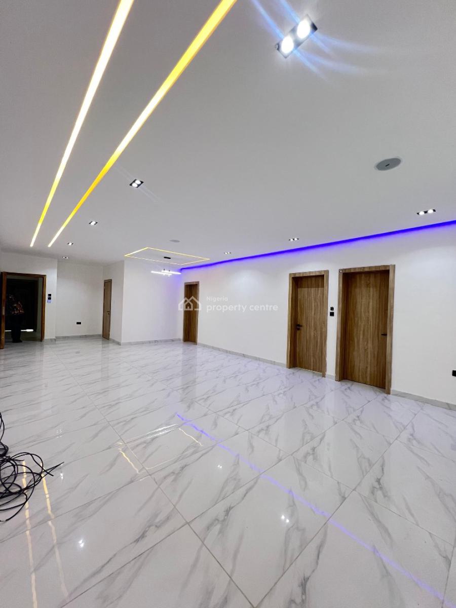 Masterpiece 2 Bedroom Apartment, Lekki Phase 1, Lekki, Lagos, Flat / Apartment for Sale