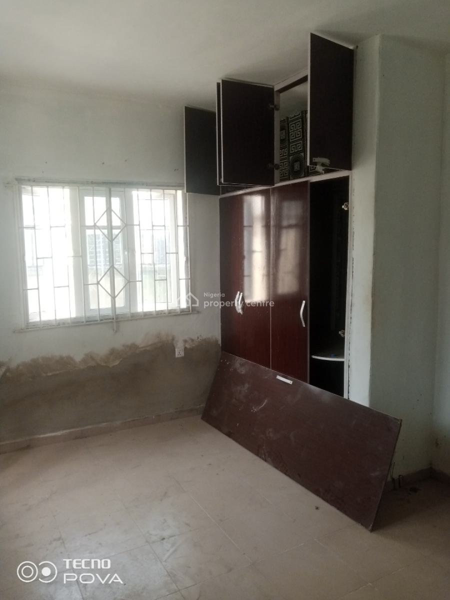 Clean 3 Bedroom Flat Standard, Igbo Agbowa Off Ibeshe Road By Abuja Bus Stop, Ikorodu, Lagos, Flat / Apartment for Rent