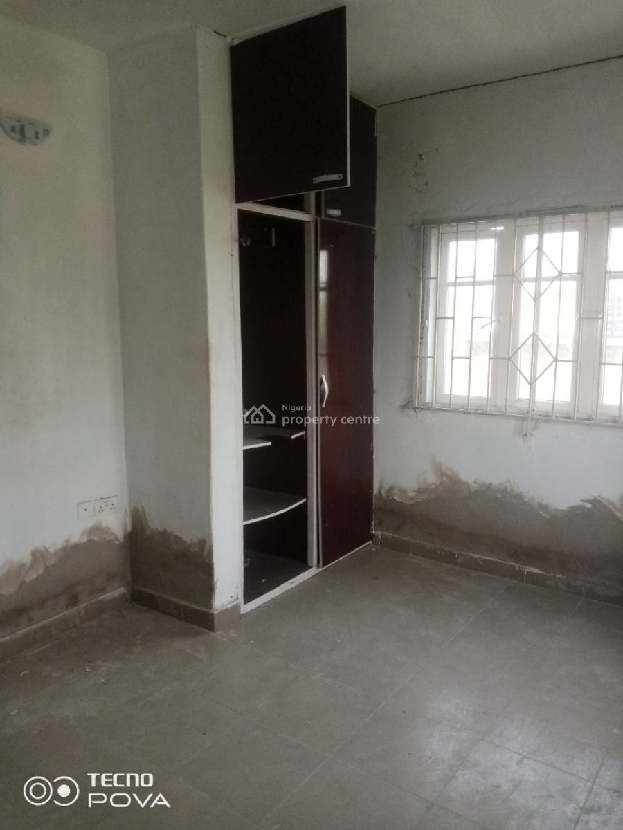 Clean 3 Bedroom Flat Standard, Igbo Agbowa Off Ibeshe Road By Abuja Bus Stop, Ikorodu, Lagos, Flat / Apartment for Rent