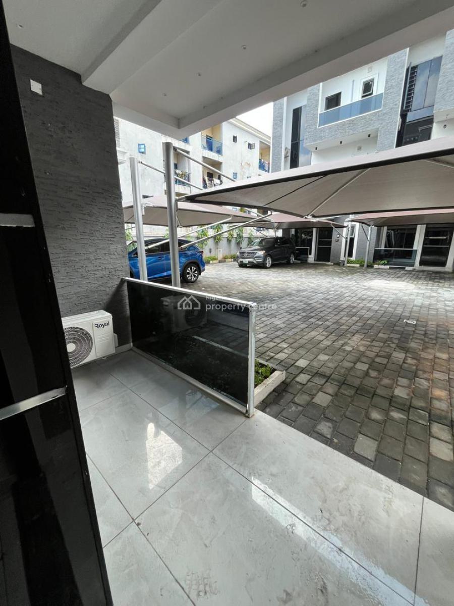 4-bedroom Terrace with Bq, Victoria Island (vi), Lagos, Terraced Duplex for Sale
