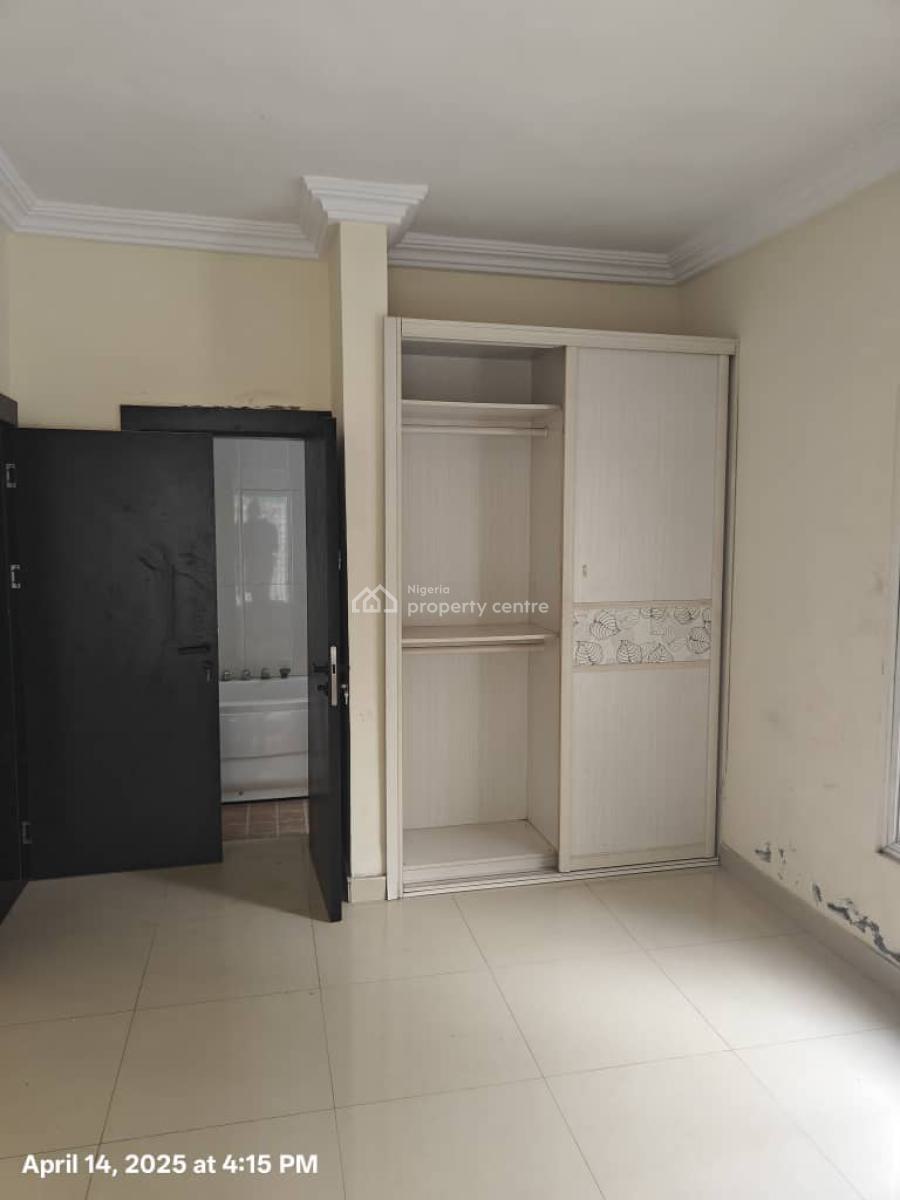 2 Bedroom Inside an Estate with 24/7 Light, Osapa London, Osapa, Lekki, Lagos, Flat / Apartment for Rent