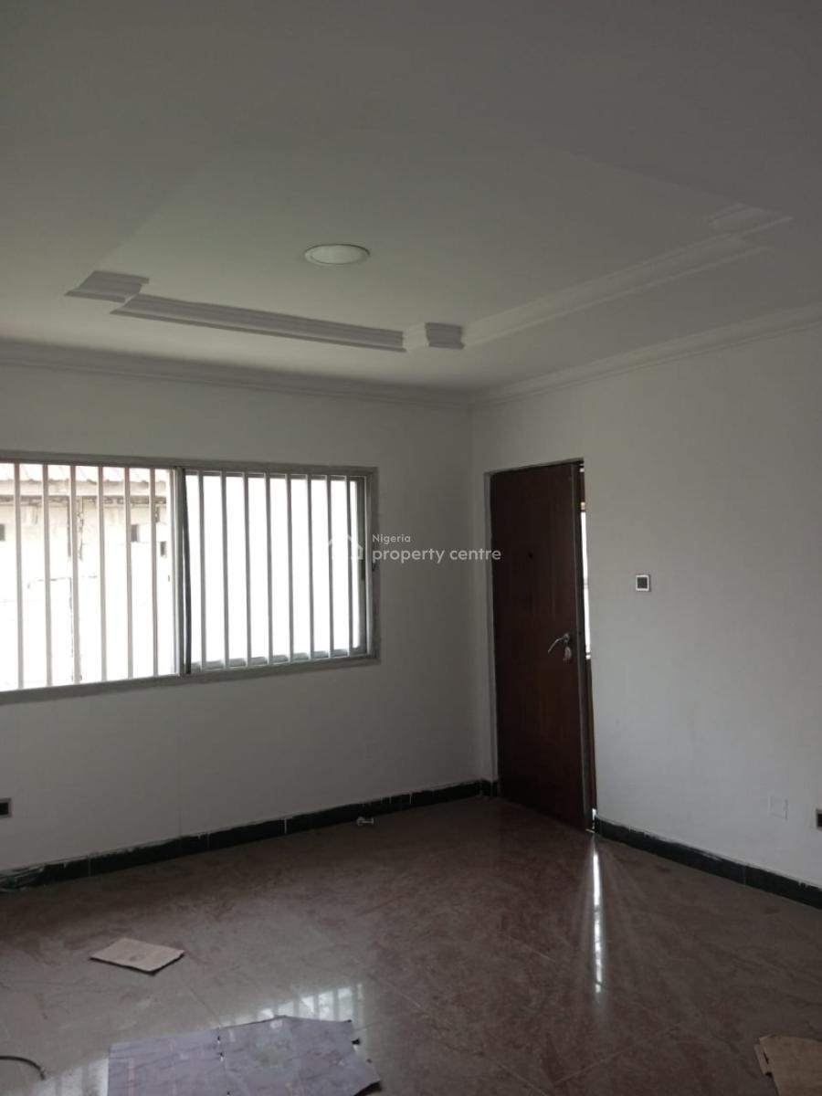 2 Bedroom Inside an Estate with 24/7 Light, Osapa London, Osapa, Lekki, Lagos, Flat / Apartment for Rent