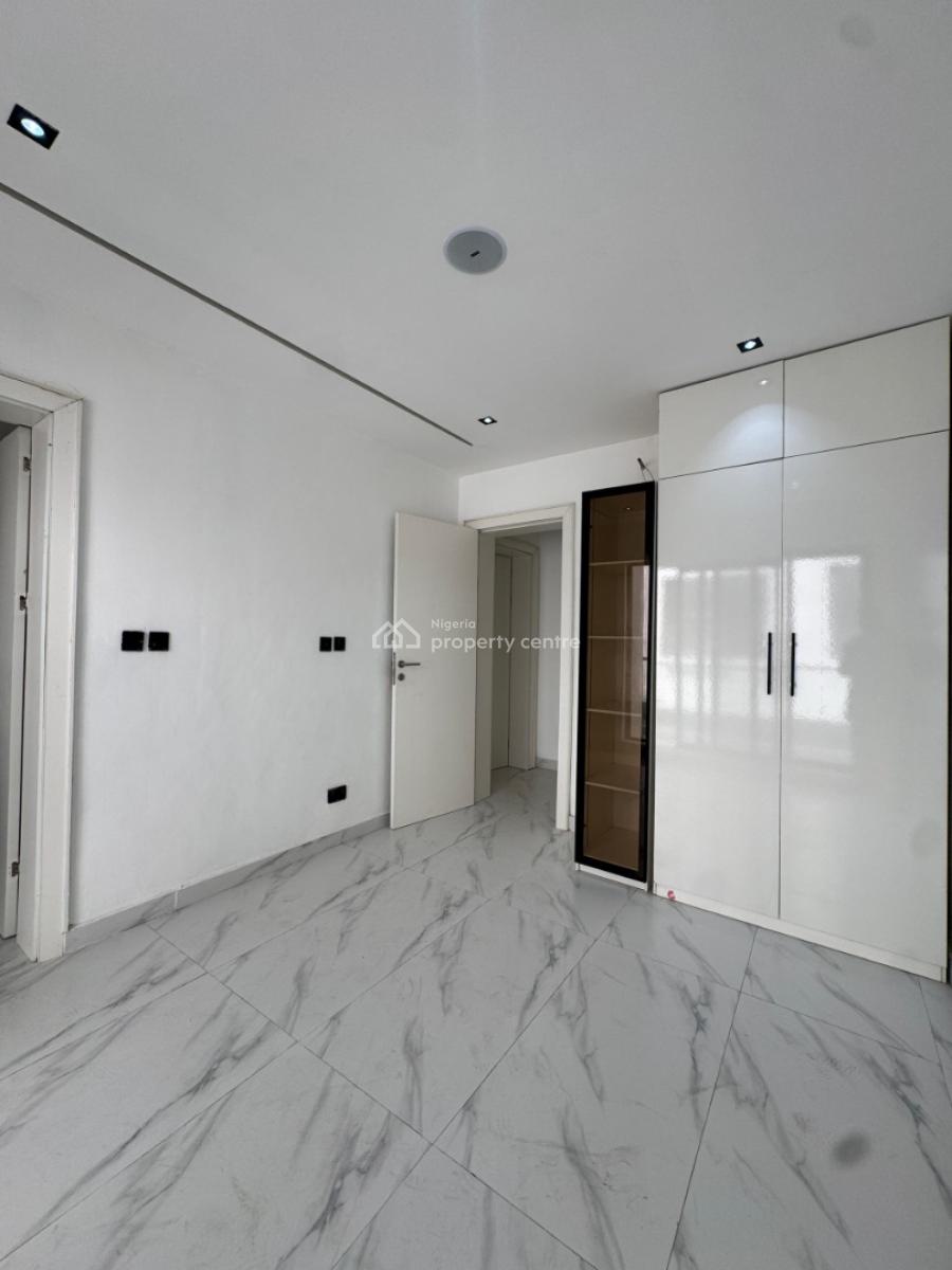 Luxury 2  Bedroom Apartment, Off Freedom Way, Lekki Phase 1, Lekki, Lagos, House for Sale