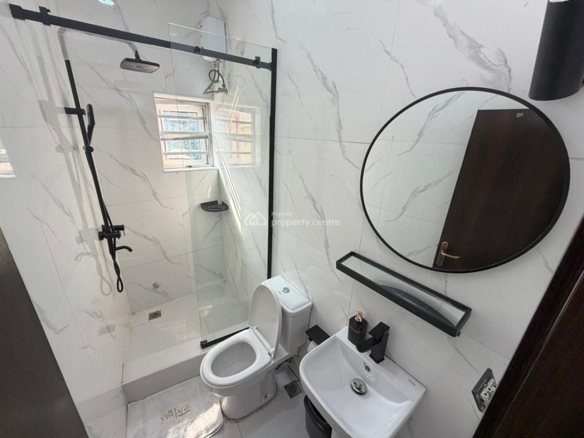 1 Bedroom Apartment, 4 Gbemisola Close, Vintage Estate,, Sangotedo, Ajah, Lagos, Mini Flat (room and Parlour) Short Let