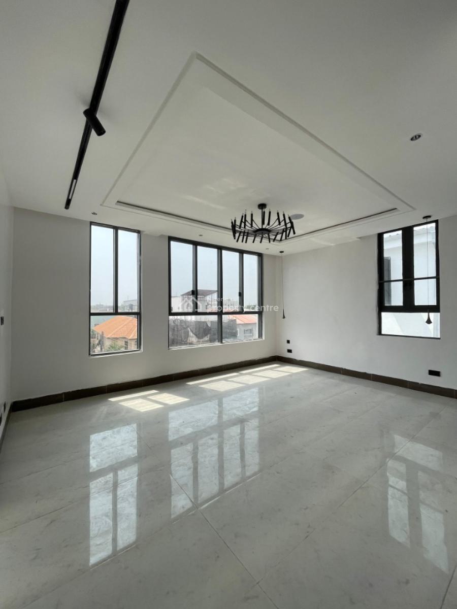 Luxury 2  Bedroom Apartment, Lekki Phase 1, Lekki, Lagos, Detached Duplex for Sale