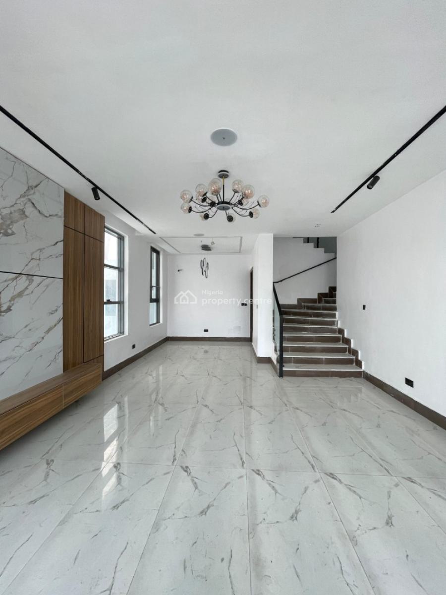 Luxury 2  Bedroom Apartment, Lekki Phase 1, Lekki, Lagos, Detached Duplex for Sale