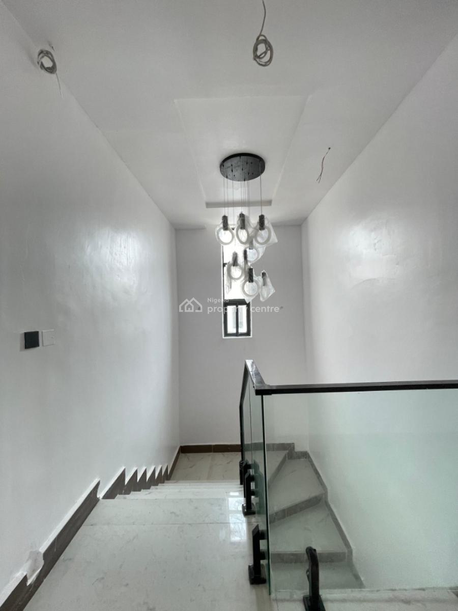 Luxury 2  Bedroom Apartment, Lekki Phase 1, Lekki, Lagos, Detached Duplex for Sale